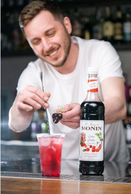 МАЙСТЕР-КЛАС "ОНОВЛЕННЯ ЛІТНЬОГО МЕНЮ. НОВИНКИ ВІД MONIN.